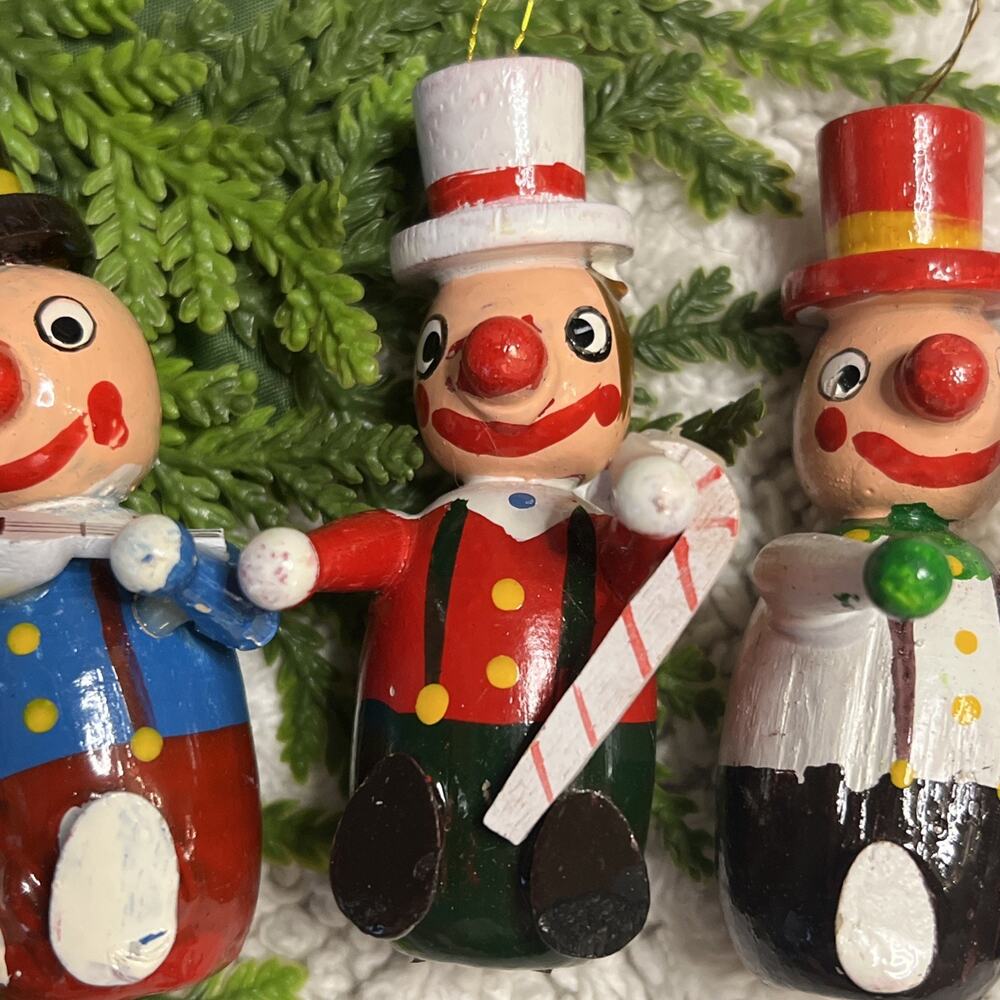 Lot of 3 Vintage Clown Colorful Wooden Ornaments Top Hats Tree 3.25” Christmas - Picture 3 of 8
